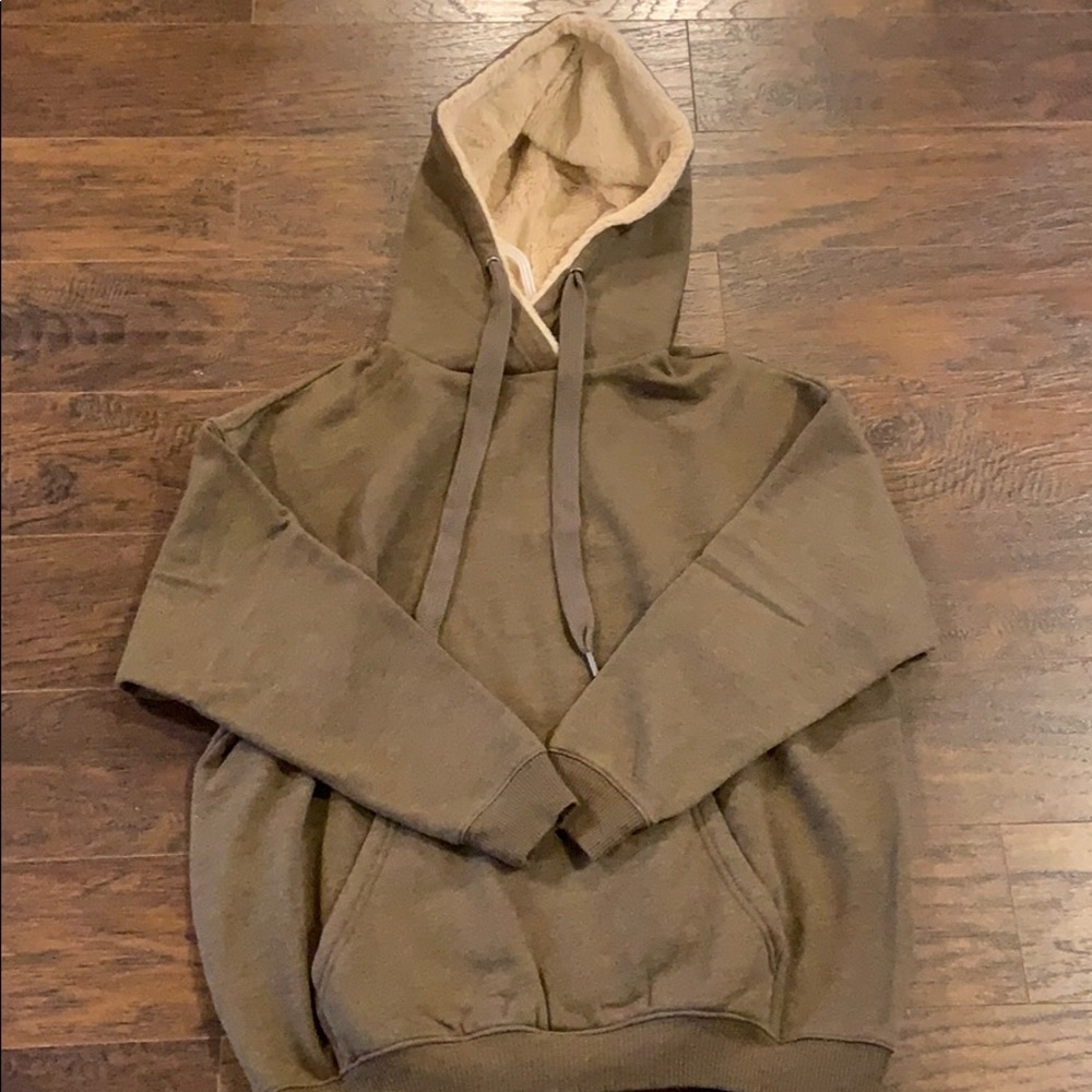 🌟 Aerie hoodie